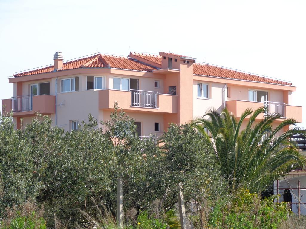 Villa Palas Apartments Rogoznica  Exterior photo