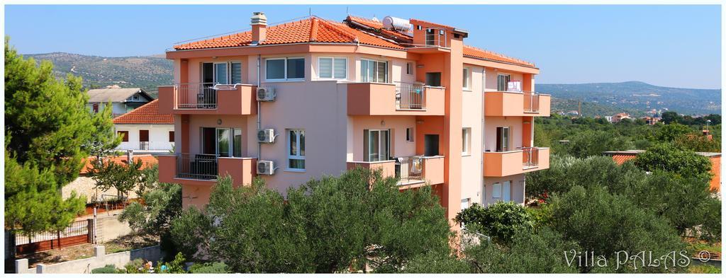 Villa Palas Apartments Rogoznica  Exterior photo